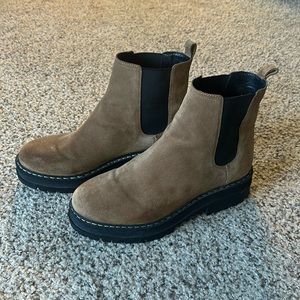 Marc Fisher Lug Sole Padmia Chelsea Boot